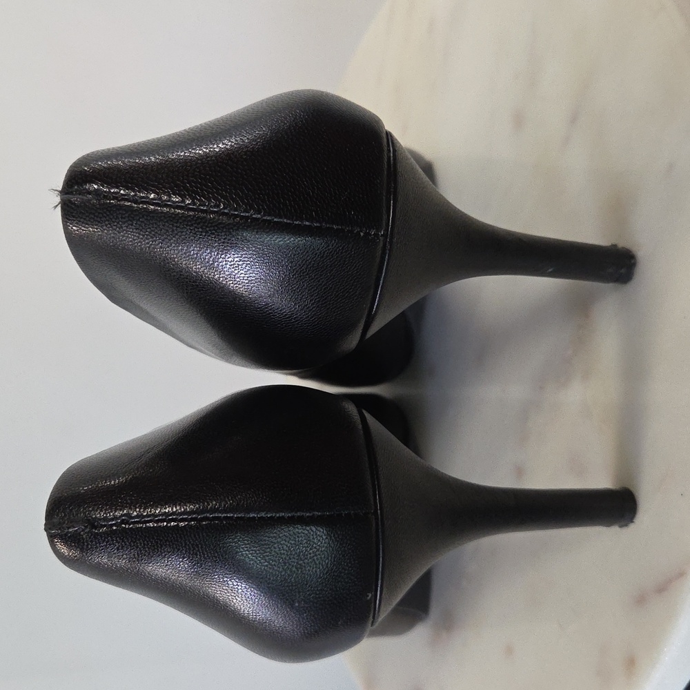 INC International Concepts Black Leather Heels Size 11 - Picture 4 of 7
